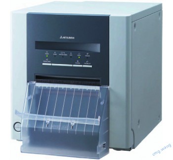 三菱 CP9600DW-C 热升华照片打印机